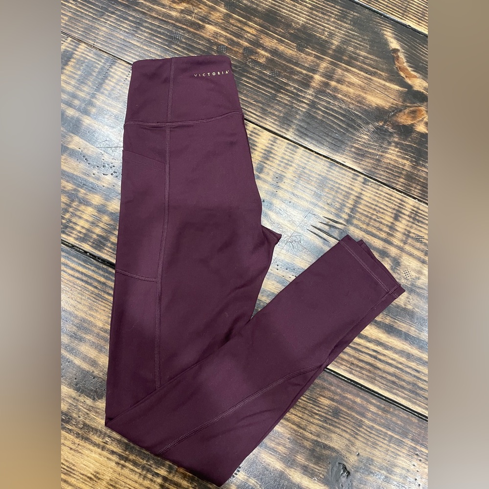 Victoria’s Secret Essential Pocket Leggings size S